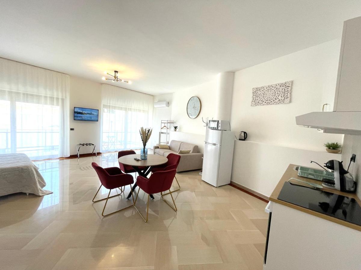 Trani Suite - Moro 10 Exterior foto