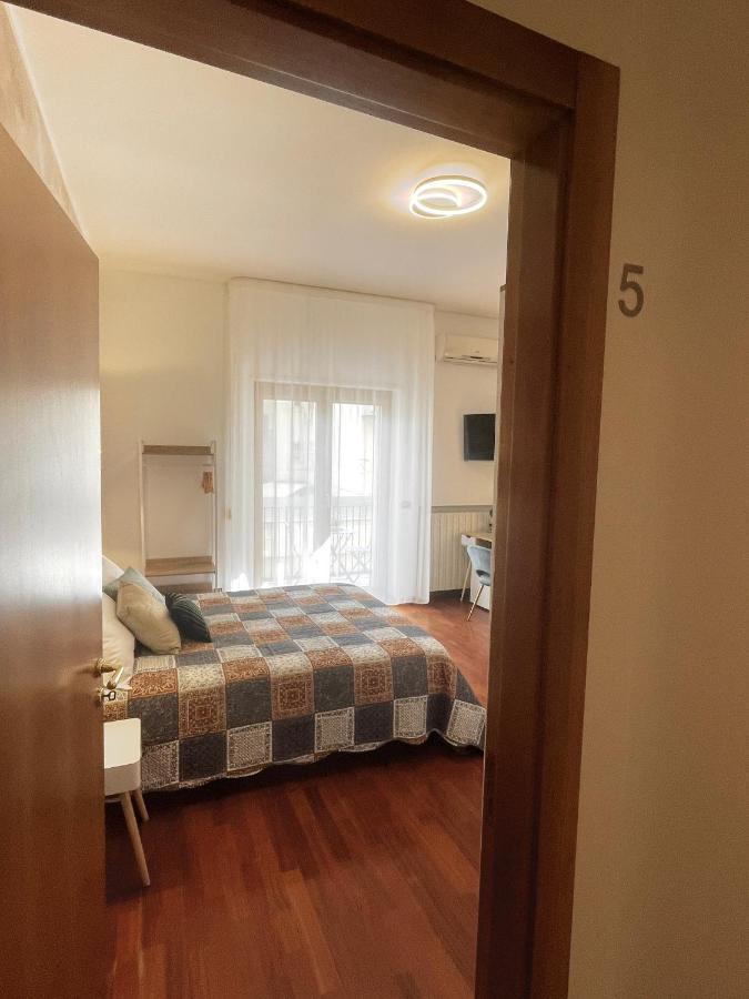 Trani Suite - Moro 10 Exterior foto